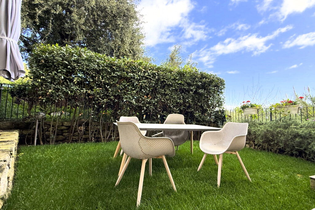 9A986B8C-31E2-41D2-9CCB-64AC3A9E7F57